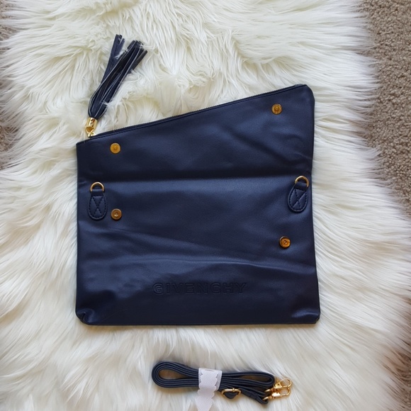 Last 1!!! Givenchy shoulder bag / clutch - Picture 3 of 7
